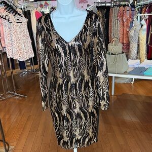 Elegant Black and Gold Sequin Dress